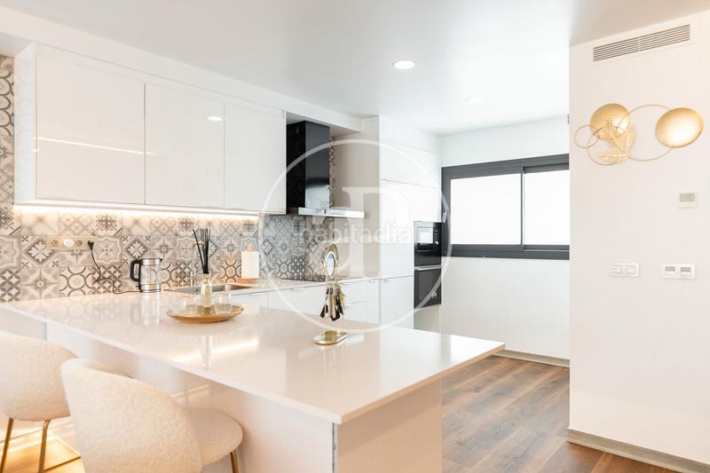 Foto 91caa63e-ef49-4c12-a395-cf8af79831e9. Haus 278m<sup>2</sup> mit heizung parking pool in Montgat