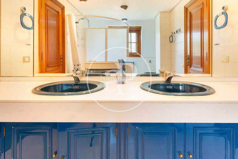 Foto 071df0d4-959f-43a8-a187-b03cf37766ae. Affitto casa con riscaldamento parcheggio piscina in Paterna