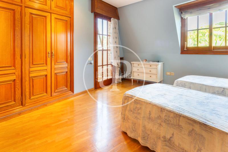 Foto ea0819fc-da4f-4894-a53e-4a475f037ab8. Affitto casa con riscaldamento parcheggio piscina in Paterna