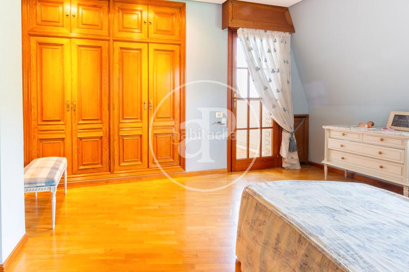 Foto ddde72ab-9f60-42e1-a564-3a4ff2e55014. Lloguer casa amb calefacció aparcament piscina a Paterna