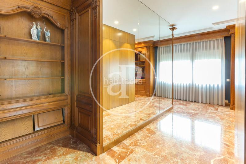 Foto 0150ba37-4a19-4b14-a944-99fc38a22edd. Rent house with heating parking pool in Casas Verdes Paterna