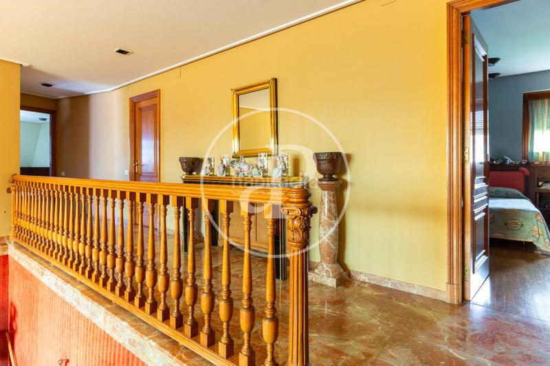 Foto 3ea22942-d51e-4fb2-9840-ad7863dd04b9. Rent house with heating parking pool in Casas Verdes Paterna