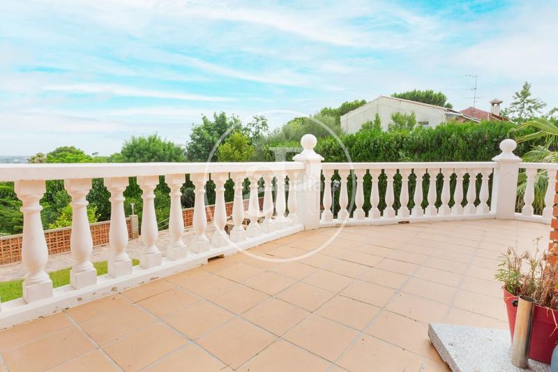 Foto 408022c7-4ef6-4118-9d84-cb8d622d6f09. Casa chalet independiente en venta en Picassent