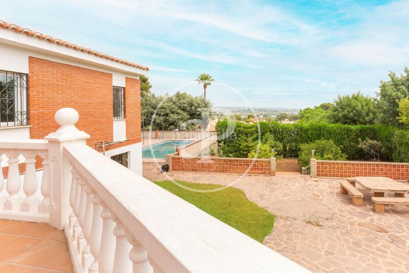 Foto 6ef48387-8d84-4a60-a52e-3855b639ffa7. Casa chalet independiente en venta en Picassent