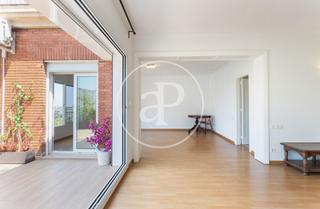 Location Appartement  Carrer francesc pérez cabrero. Ático en alquiler en turó park