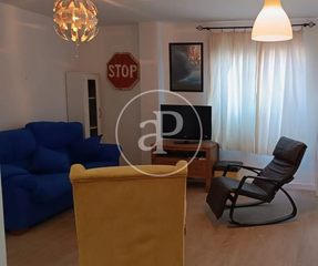 Etagenwohnung in Avinguda de la Constitució