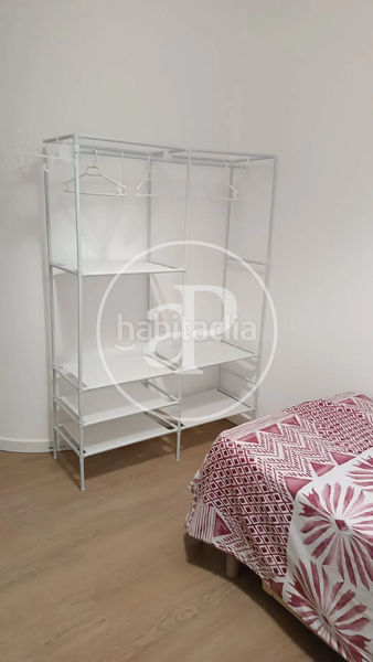 Foto 6d59413c-bbd7-44ad-b392-57347737ee4e. Rent flat with heating in Torrefiel Valencia