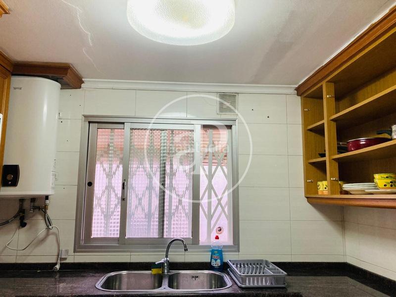 Foto 885a4ee7-b7e1-4073-b4d6-fbd11537fff9. Alquiler piso  en alquiler en L´Eixereta Burjassot