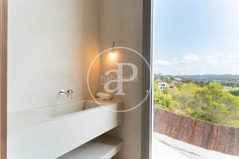 Foto f329bf5b-52ee-48cb-b88b-ac06d8416479. Alquiler casa  en alquiler en can girona en Can Girona - Terramar - Vinyet Sitges