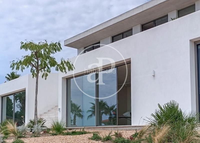 Foto 95b74aae-73b1-4146-8679-33edc36fa306. Location maison avec chauffage parking dans Can Girona - Terramar - Vinyet Sitges