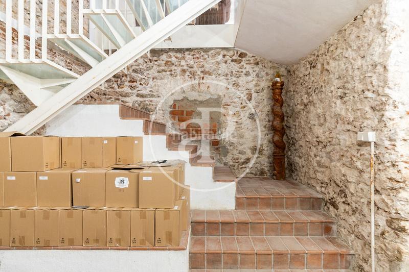 Foto 4e55ac2e-27d0-494d-92c4-2d339b07edda. Piso casa en venta en el gótico en Gòtic Barcelona