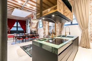 Etagenwohnung  Carrer de marlet. Casa en venta en el gótico