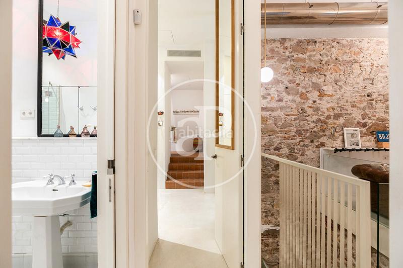 Foto a4ef11b1-1e55-4e36-9303-44cecaf614ba. Piso casa en venta en el gótico en Gòtic Barcelona