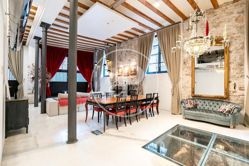 Foto d1948e5a-8e36-4e9d-9195-1a35b0996bc7. Piso casa en venta en el gótico en Gòtic Barcelona