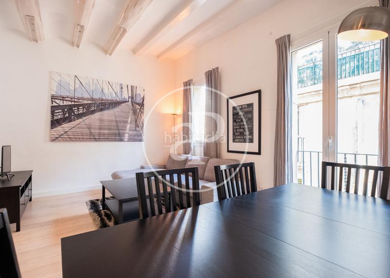 Foto b7fa4e2c-8f72-4a61-8831-ff57702755e8. Piso  en venta en el born en St. Pere - Sta. Caterina - El Born Barcelona