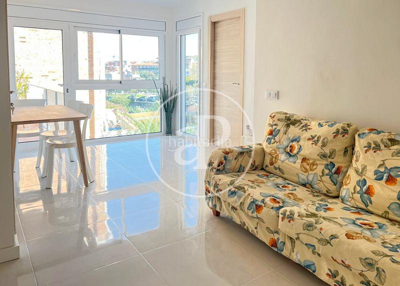 Foto 0b32178a-1947-4a2c-8359-0c0afd7a9679. Location maison avec chauffage dans La Clota Barcelona