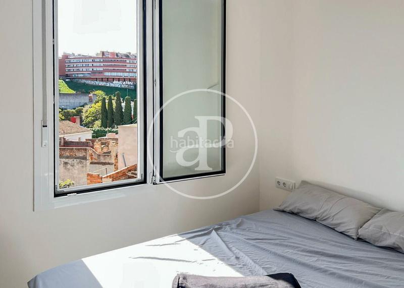 Foto 77493cca-623d-46a4-9377-54fa77961499. Location maison avec chauffage dans La Clota Barcelona