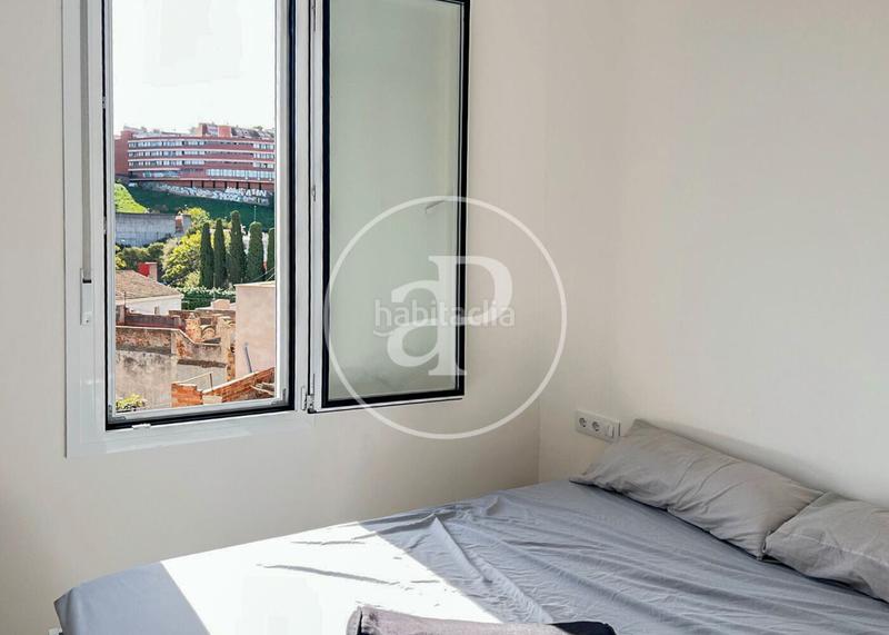 Foto 7b7e4a02-5fe0-42f2-8402-5a7633663815. Location maison avec chauffage dans La Clota Barcelona