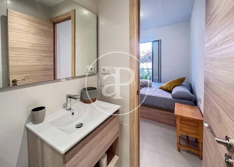 Foto d163c8ce-dfd6-4377-a1c3-e64a70fe5f30. Rent house with heating in La Clota Barcelona