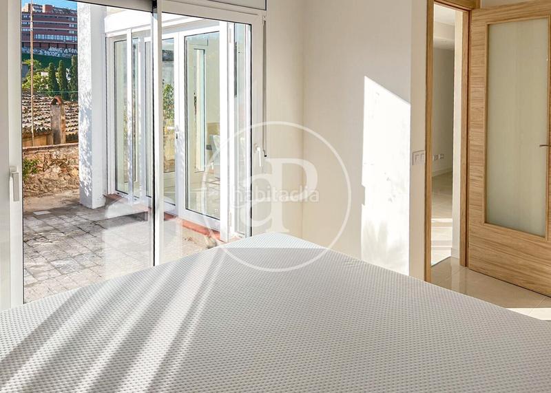 Foto f2107a90-4fa6-4cdd-9df7-7e09cb52e621. Rent house with heating in La Clota Barcelona