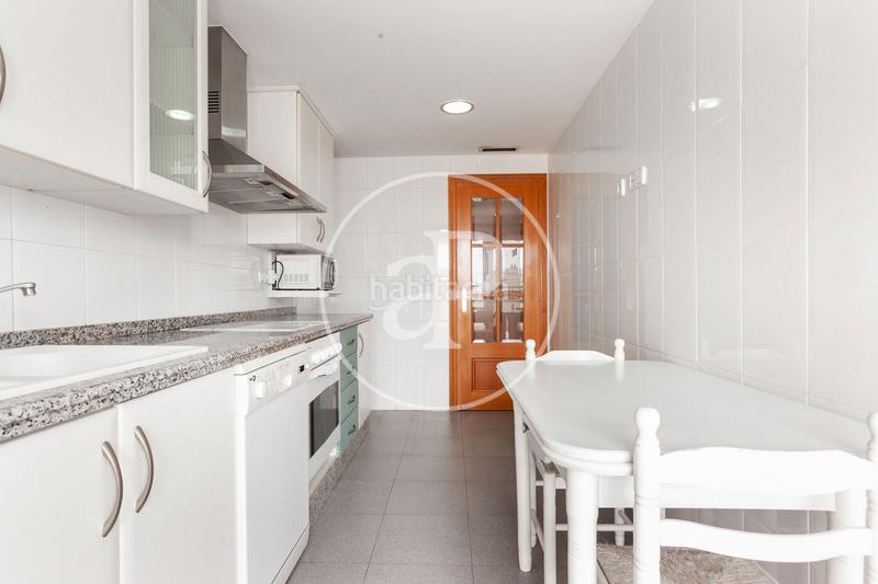 Foto 7e7a78f6-d91d-4753-b8ac-8be49343a6f4. Appartamento con riscaldamento parcheggio in Ciutat de les Ciències i de les Arts - Justicia Valencia