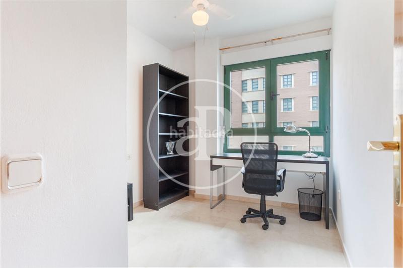 Foto fb8d7185-a883-4c8a-a63b-6a7485a710d2. Appartamento con riscaldamento parcheggio in Ciutat de les Ciències i de les Arts - Justicia Valencia