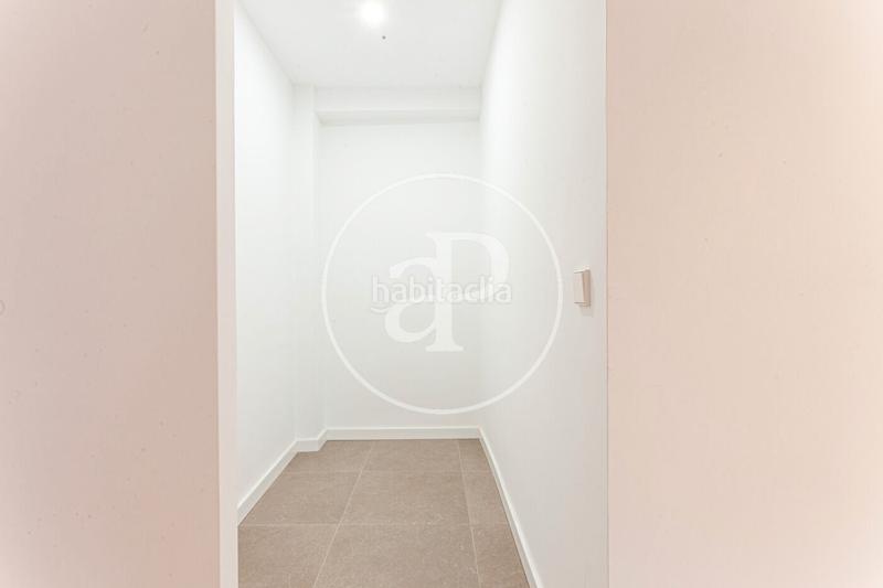 Foto c0ea8e7a-9c2b-4418-bf48-a84de19be093. Alquiler piso  en alquiler enTrinitat en Trinitat Valencia