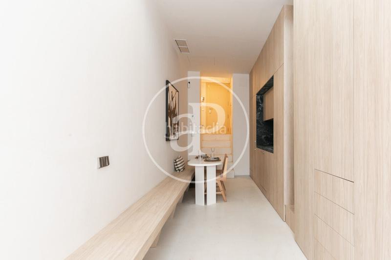 Foto f957ab3e-85da-469e-9a50-2105e5b555ee. Piso loft en venta en carrer viladomat en La Nova Esquerra de l´Eixample Barcelona
