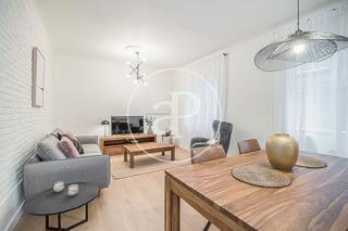 Miete Etagenwohnung  C/ de sant antoni maria claret. Piso en alquiler cerda de la sagrada familia