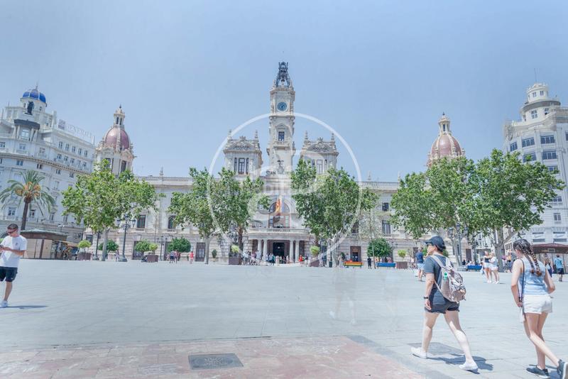 Foto 53c2d1a7-df41-4b68-a9ef-018c94b8fb1b. Alquiler piso  en alquiler en la plaza del ayuntamiento en Valencia
