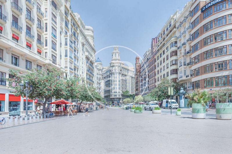 Foto 89e4f974-fb2f-444b-bb5c-5d822775fa27. Alquiler piso  en alquiler en la plaza del ayuntamiento en Valencia
