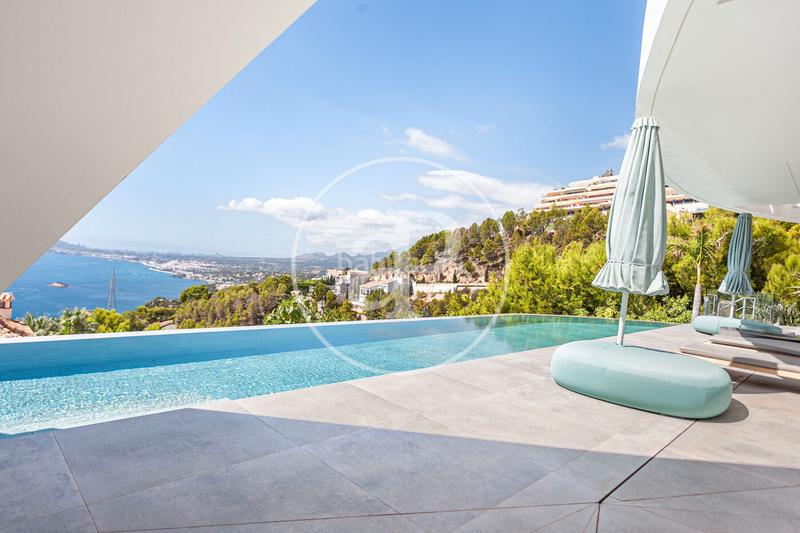 Foto 67bf39d7-abb7-4804-9b47-7886d04ada9e. Maison avec chauffage parking piscine dans Altea hills Altea