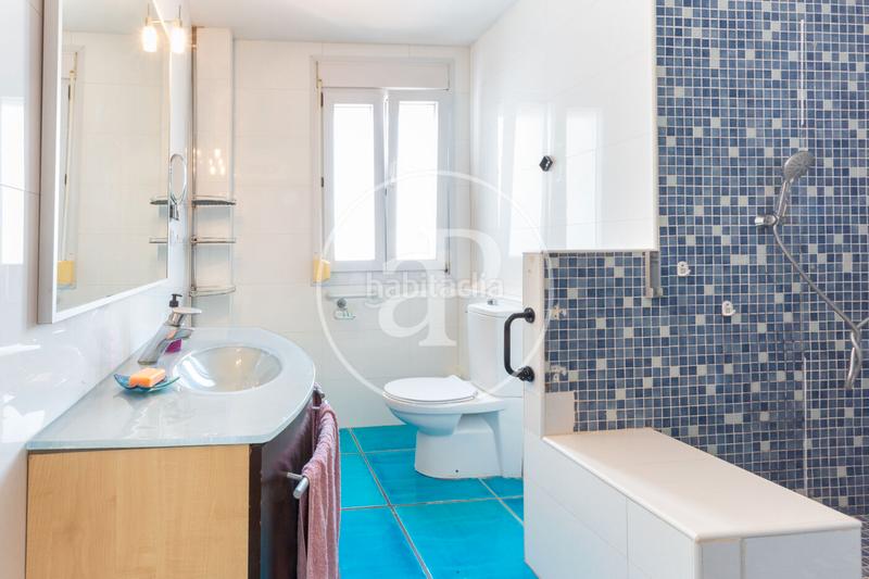 Foto 5d5e9ea7-111c-42ad-b849-f0b931c66426. Attique avec chauffage dans El Grau Valencia