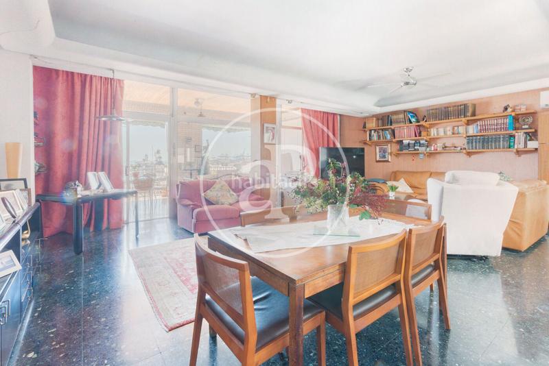 Foto 66874a36-23b8-4786-be77-76e830c8a6f6. Attique avec chauffage dans El Grau Valencia