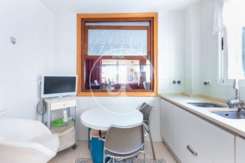 Foto c2374295-0a3f-4263-a729-793144ad1edb. Attique avec chauffage dans El Grau Valencia