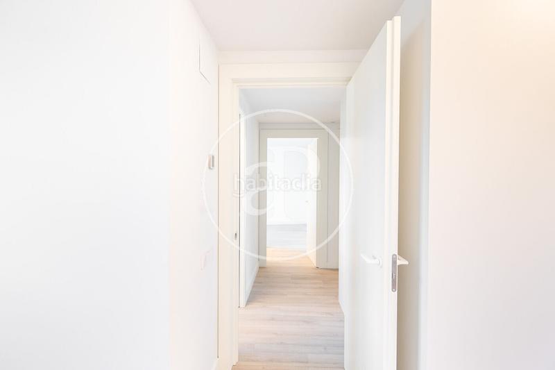 Foto 4c16dcef-2361-48e7-9d62-763735d66073. Location appartement avec chauffage parking piscine dans Barcelona