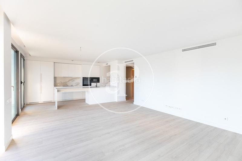 Foto 669a9697-1d25-4b45-884f-3f9329451d7a. Rent flat with heating parking pool in Sarrià Barcelona