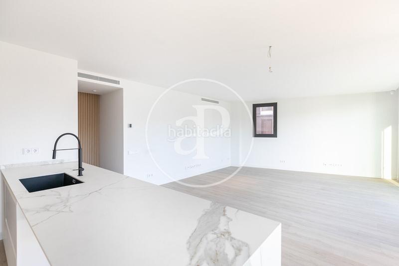 Foto ac78becc-5631-4474-acaa-e3bfe08639fb. Rent flat with heating parking pool in Sarrià Barcelona