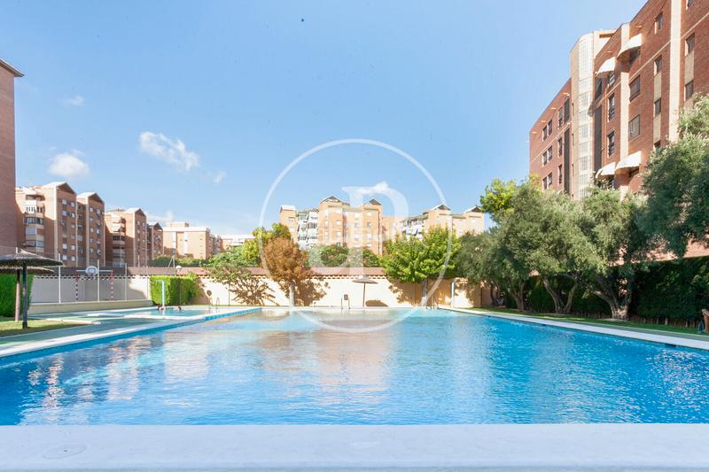 Foto 791040ac-1b0c-4a7c-b00f-15a73564f18d. Etagenwohnung mit heizung parking pool in Babel Alicante