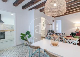 Piso  Carrer de la lluna. Piso en venta en ciutat vella