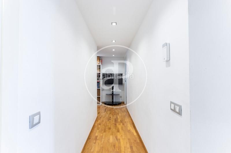 Foto 43407d54-ef98-403f-9095-77304792e75b. Miete etagenwohnung mit heizung parking in Finestrelles Esplugues de Llobregat