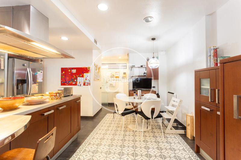 Foto 6900d40b-58dc-4cf7-9ae7-8430e4bd0f87. Rent flat with heating parking in Finestrelles Esplugues de Llobregat