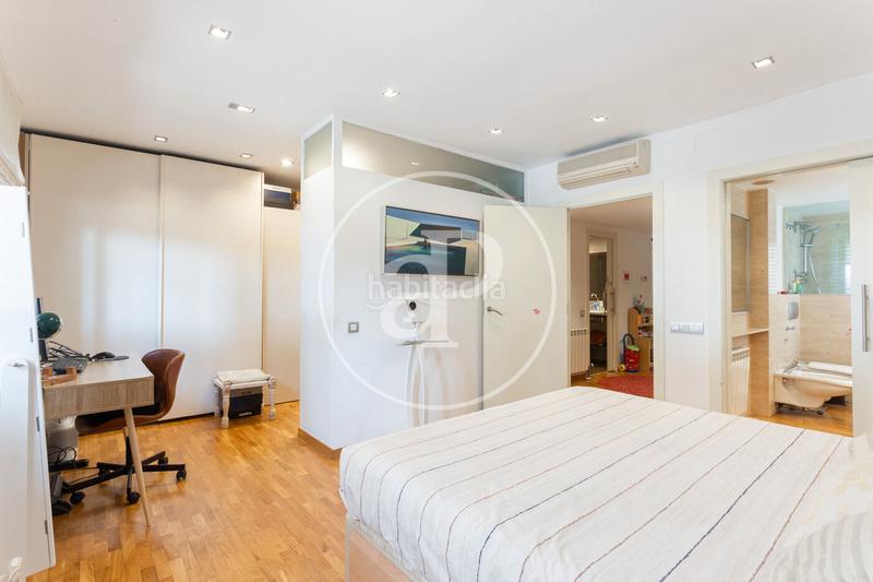 Foto 7ca69d9d-e326-4b92-8ca3-2babed8dc9c1. Rent flat with heating parking in Finestrelles Esplugues de Llobregat