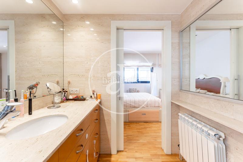 Foto 940014b3-918a-4234-b83d-fde97fa66093. Rent flat with heating parking in Finestrelles Esplugues de Llobregat