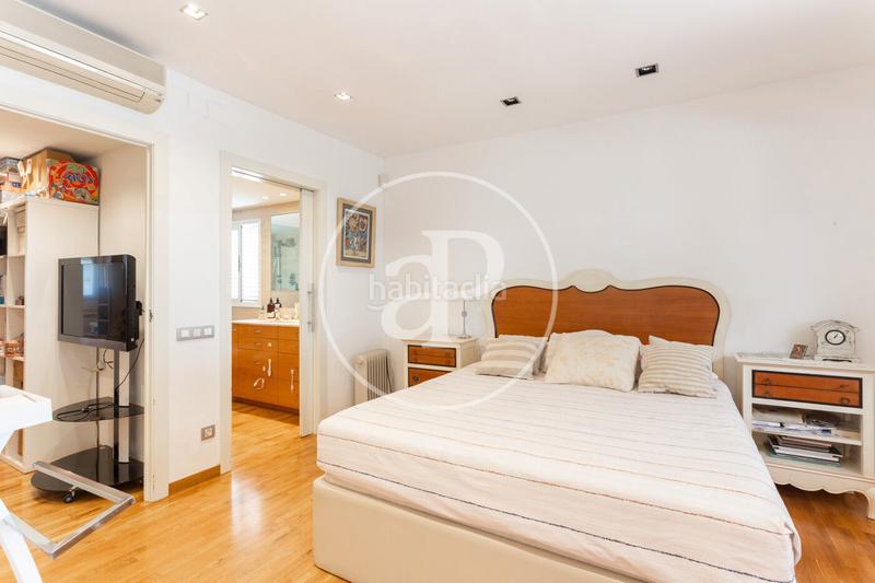 Foto db7058f1-e53a-4fc8-a023-6e1c5d38e9ac. Rent flat with heating parking in Finestrelles Esplugues de Llobregat
