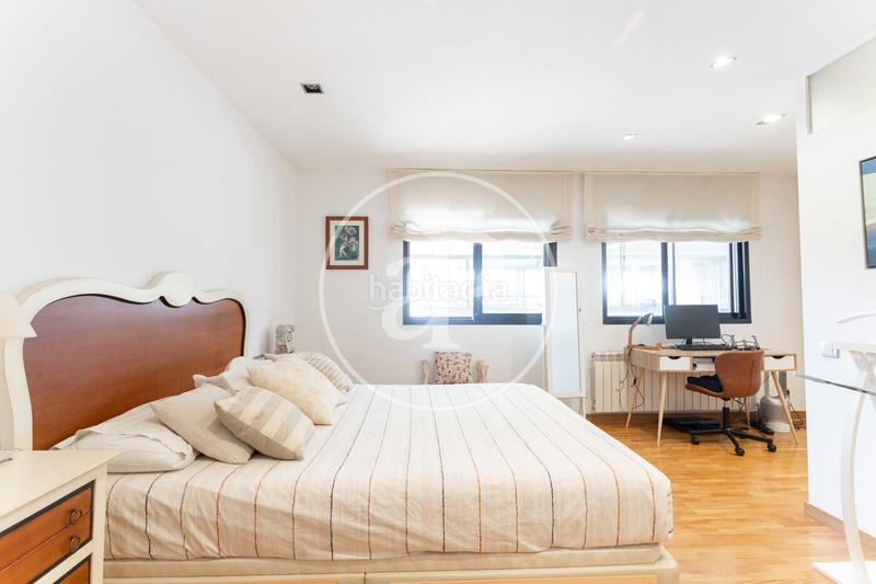 Foto de6e8871-5c0e-4940-ad13-55d87cc3030a. Rent flat with heating parking in Finestrelles Esplugues de Llobregat