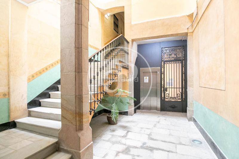 Foto 43af2cd2-31a6-4ca1-a0ac-330384c8f558. Piso  en venta en el corazón del gótico en Gòtic Barcelona