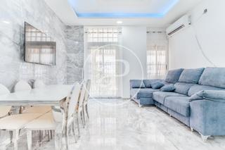 Appartement  C/ d'en vicent gallart. Piso en venta en el cabanyal