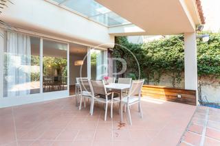 Location Maison  Carrer de cornet i mas. Casa en alquiler en el corazón de sarrià