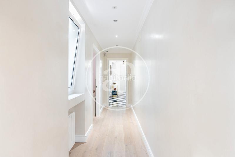Foto 8abd6698-533d-4564-8ab9-ff52d4376b24. Piso  en venta en leixample esquerra en L´Antiga Esquerra de l´Eixample Barcelona